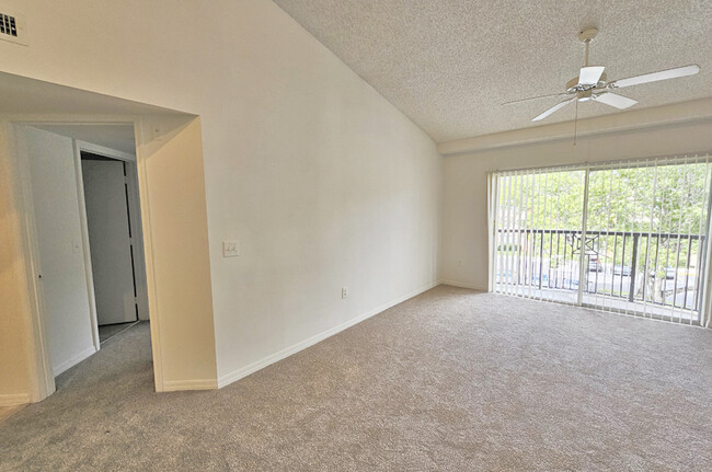 Photo - 4149 N Haverhill Rd Townhome