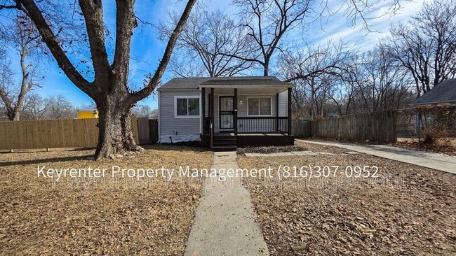 Building Photo - 7013 Bellefontaine Ave