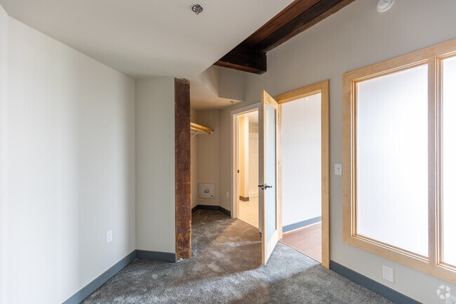 The North Bank- 1BR, 1BA