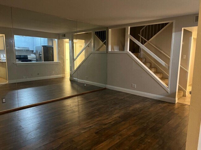 Photo - 4727 N Cedar Ave