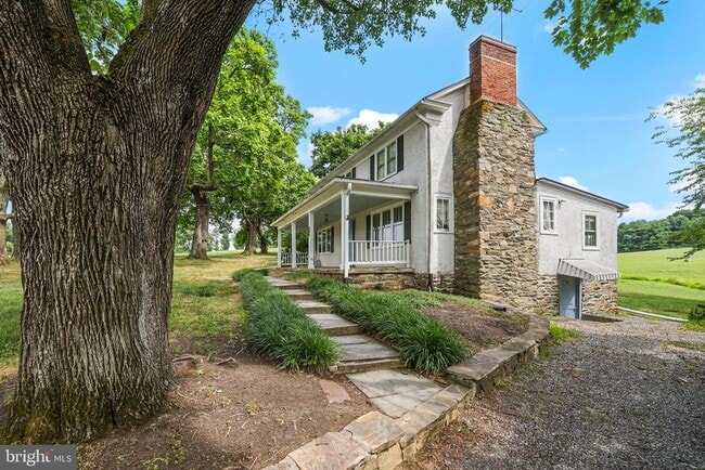 Photo - 18373 Lickey Mill Rd
