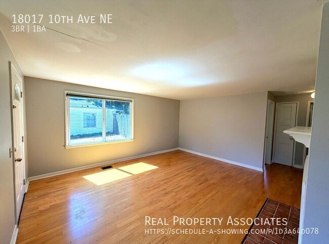 Photo - 18017 10th Ave NE