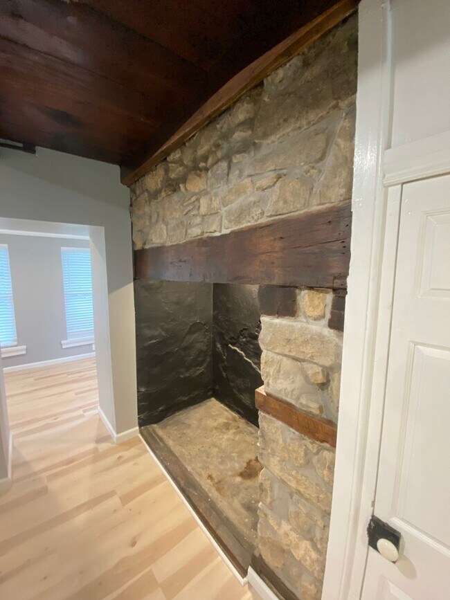 Photo - Modern Farmhouse Retreat