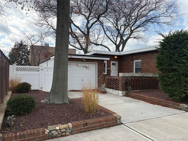 Building Photo - 4163 Austin Blvd