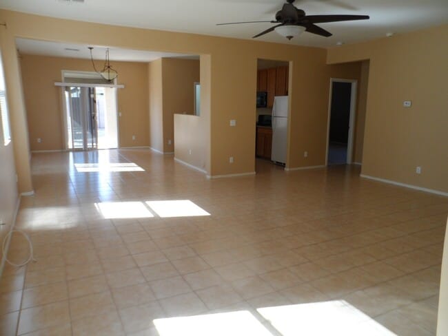 Photo - Great 3 Bedroom 2 Bath Home with Pool Serv...