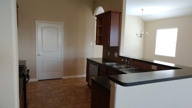 Photo - 18223 Red Oak Manor Ln