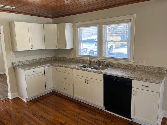 Photo - 2514 Rolfe St