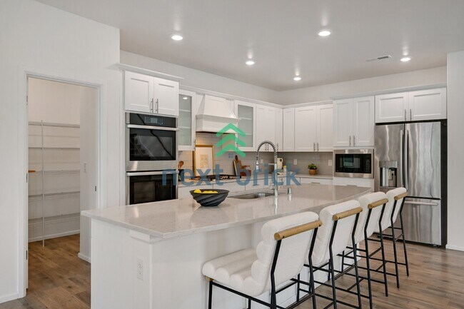 5 Bed and 2.75 Bath, Spacious Maple Valley Home with Office, Loft & 2-Car Garage Available for Rent!