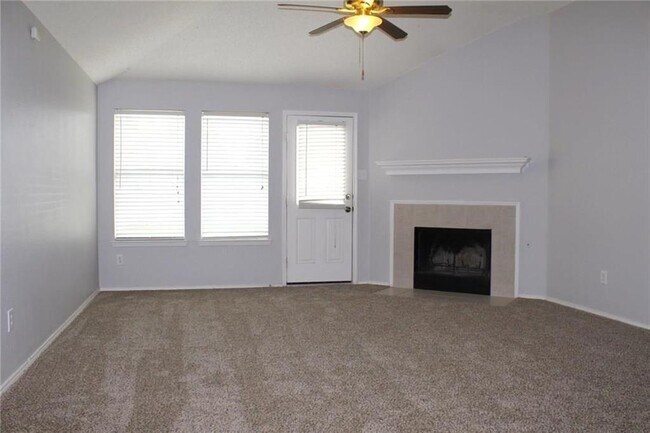 Photo - 1111 Cumberland Dr