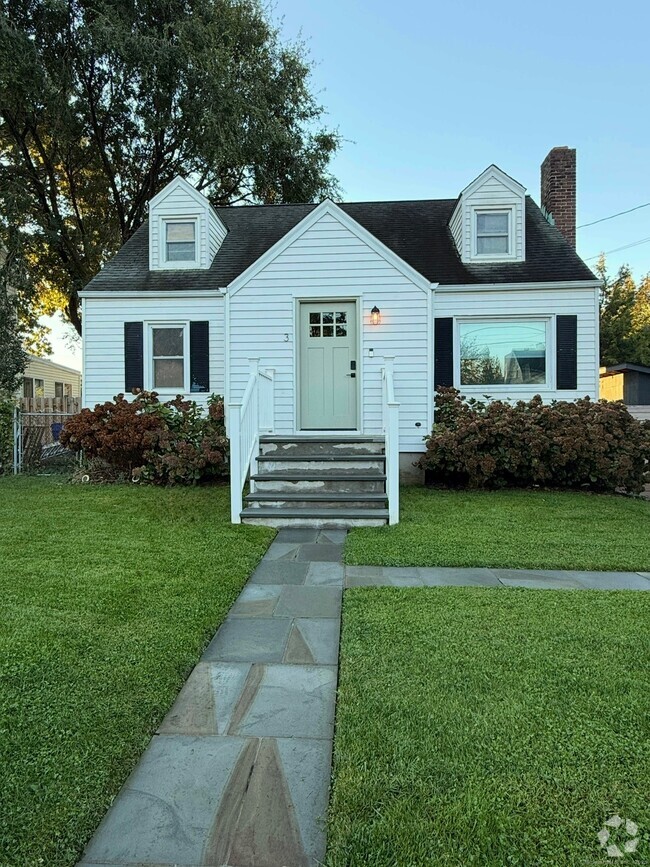 Building Photo - 3 Baxter Dr Rental