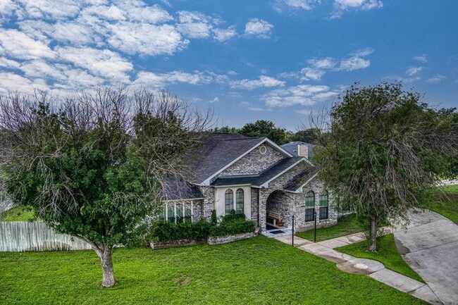 Photo - 227 Foster Cir