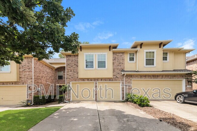 Building Photo - 9853 Fleetwood Dr Rental