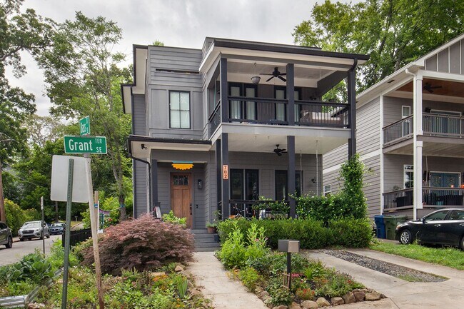Photo - Stunning 4/3.5 Home in Highly Sought-After Area w/ 1300 Sq Ft of Outdoor Space!