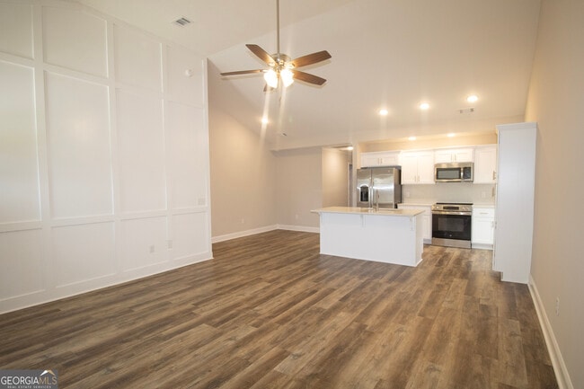 Photo - 106A Woodsedge Dr