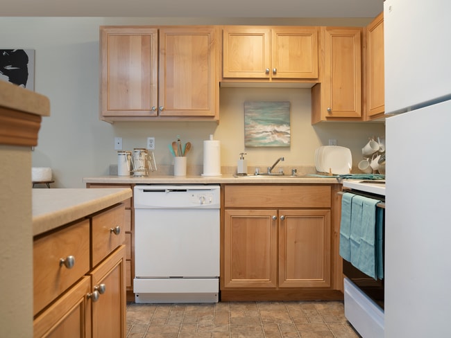 Cedar Court Apartments For Rent In Tacoma Wa Forrent Com