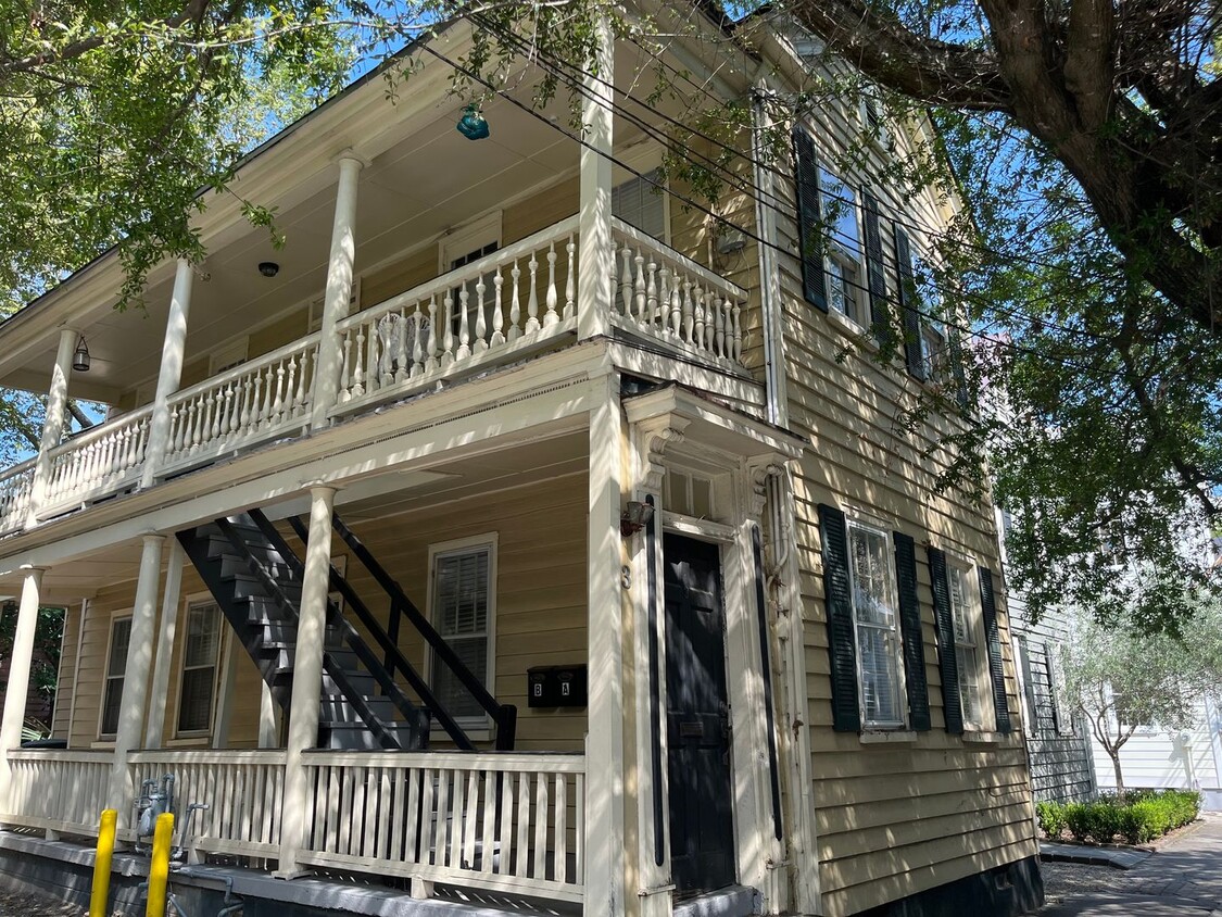1 bed / 1 bath on Coming St. ~ Available M... - 1 bed / 1 bath on Coming St. ~ Available M...