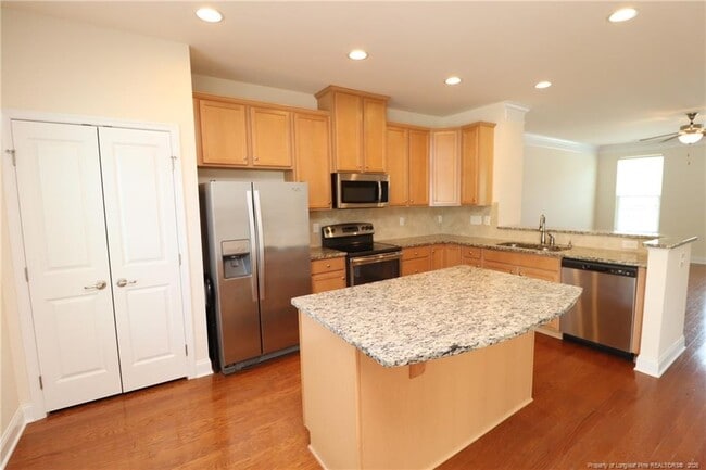 Photo - 1177 Boxcar Way