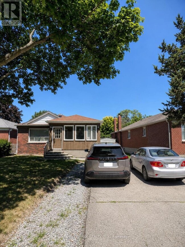 Photo - 7 Ilfracombe Crescent