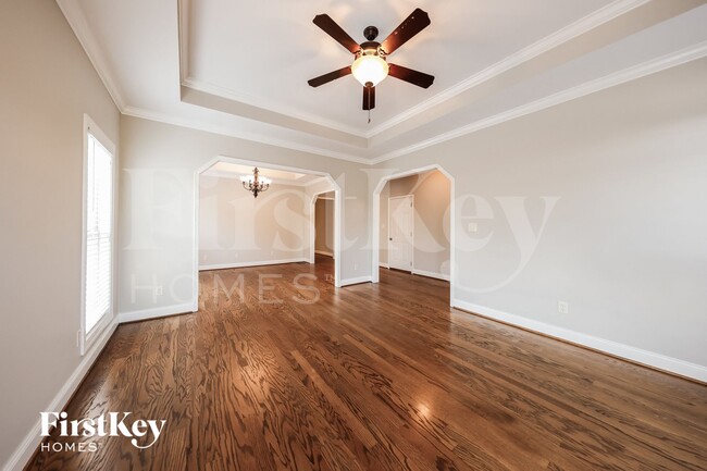 Photo - 934 Brookstone Pl