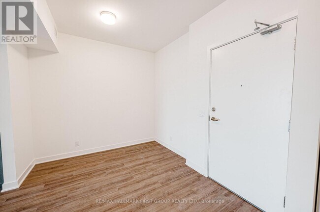 Photo - 51 Clarington Blvd Unit 517