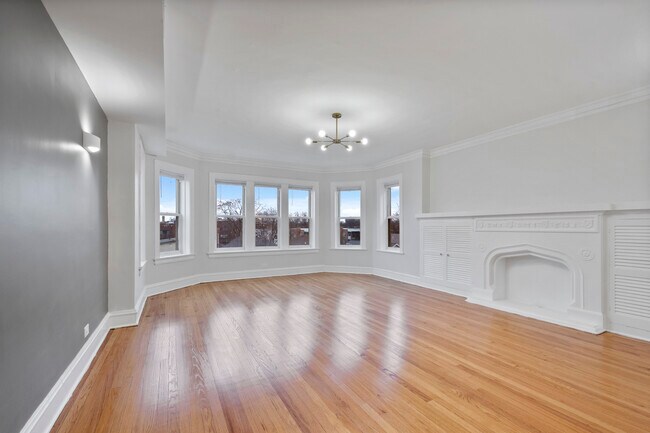 Photo - 6533 N Fairfield Ave Unit 1