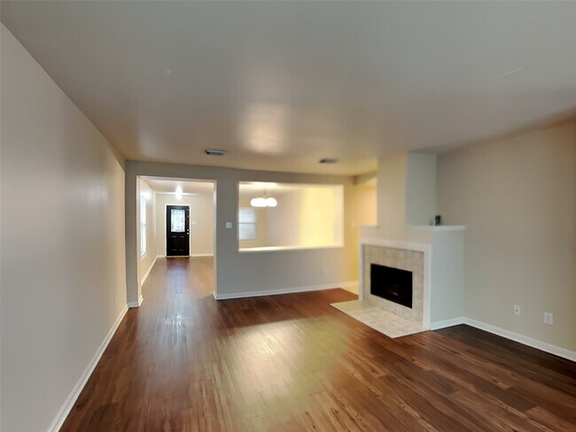 Photo - 18302 Fair Grange Ln