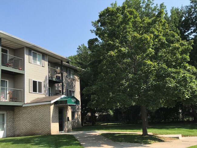 Photo - Arlington Ridge Apartments