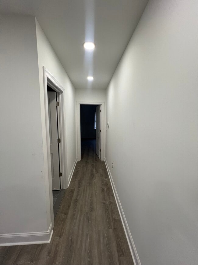 Building Photo - 2514 N 17th St Unit 1