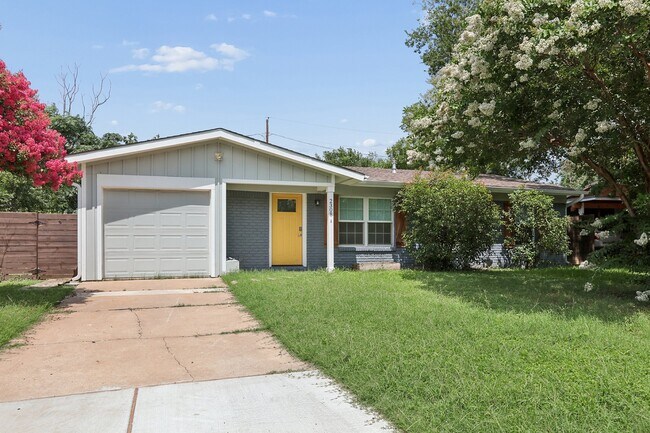 Photo - 2308 Devonshire Dr Unit A