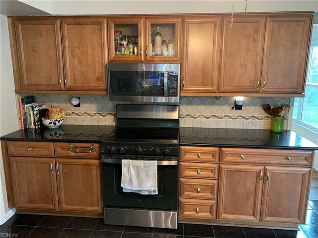 Photo - 1905 Arlington Arch Dr