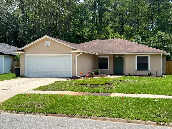 Photo - 3 bedroom 2 bath beauty