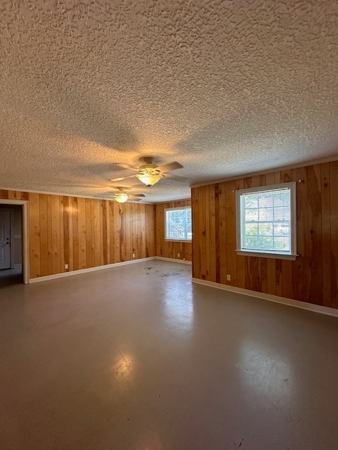 Photo - 135 Palmera Ln