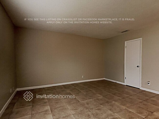 Photo - 512 E Hilda Dr