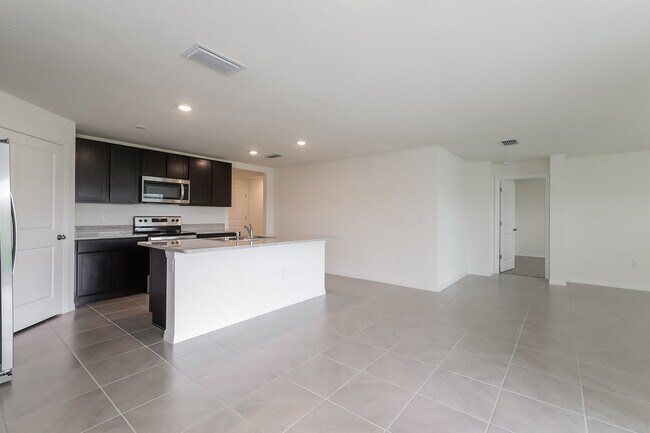 Photo - 8578 Triumph Cir