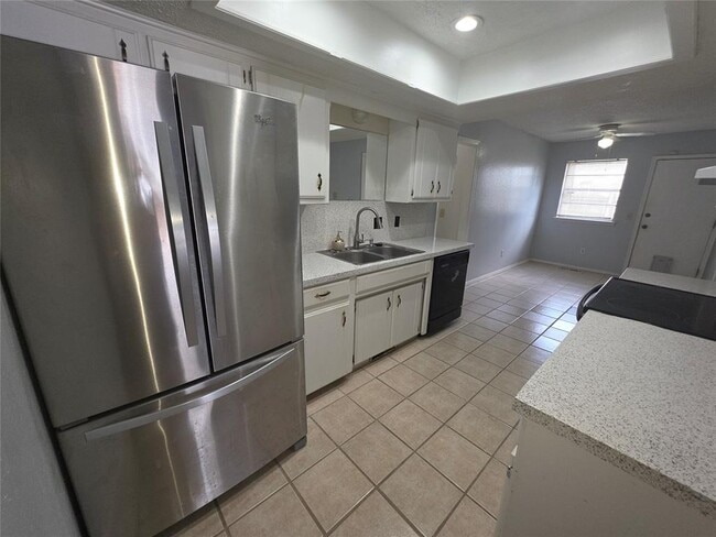 Photo - 939 SW 98th St