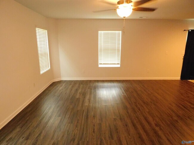 136 Winstead Cir