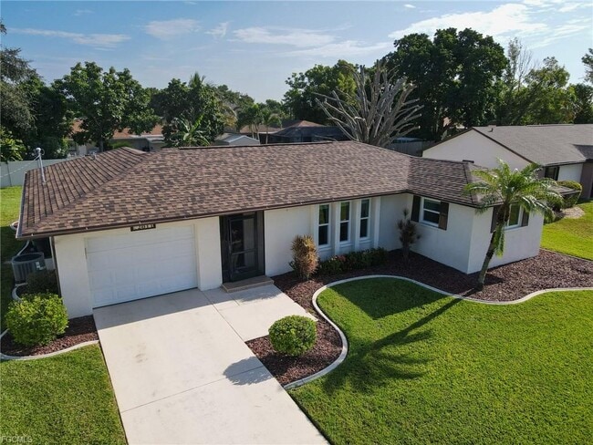 Building Photo - 2011 SE 12th Terrace