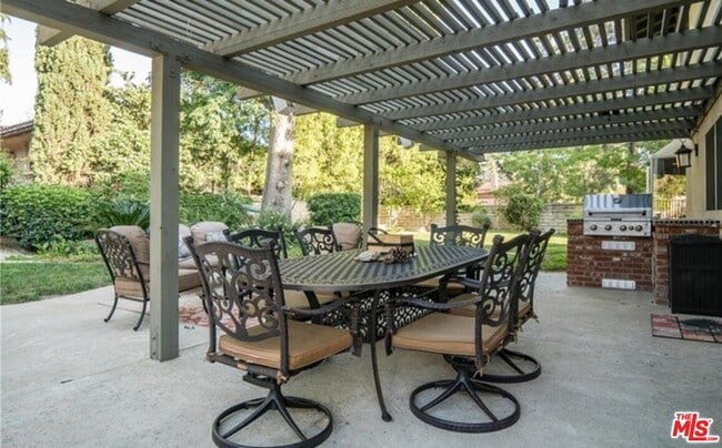 Photo - 11040 Salt Lake Ave