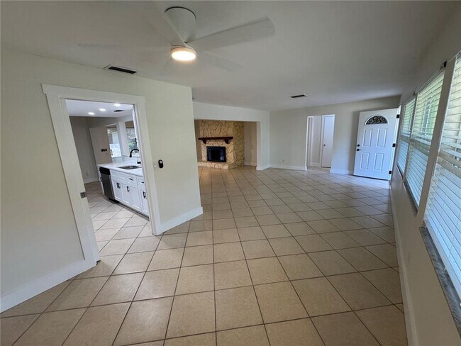 Photo - 509 E Park Dr