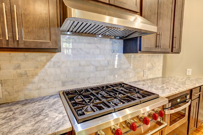 Photo - 301 S Arthur Ashe Boulevard