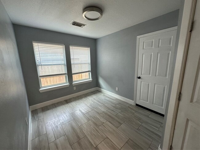 Photo - 312 Green Isle Ave