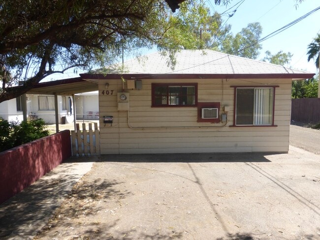 Photo - 1 Bedroom/1 Bath home in Tempe for Rent