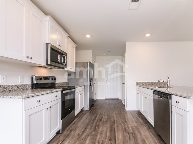 Photo - 1414 John Swann St