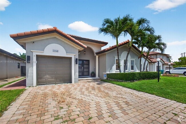 Building Photo - 13348 SW 122nd Ave Rental