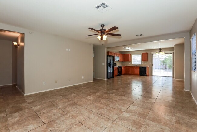 Photo - 2081 E Paso Fino Dr