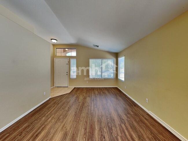 Photo - 10027 W Southgate Ave