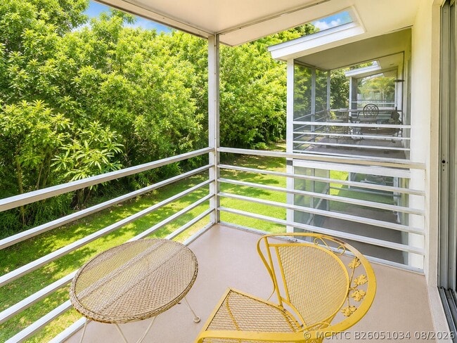 115 SW 1st Ave Unit 9