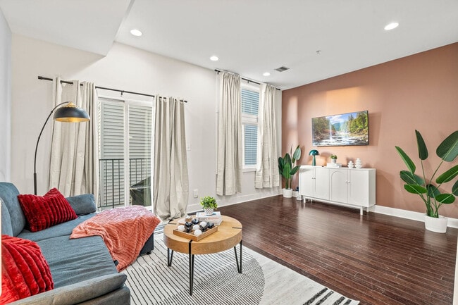 Building Photo - 826 N Broad St Unit ID1346818P