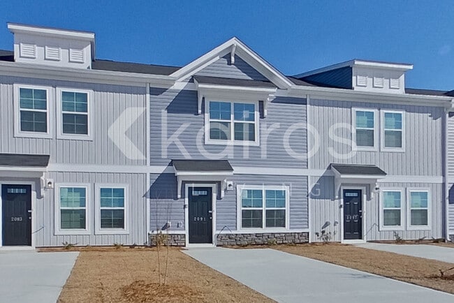 Photo - 2091 Banyon Cir