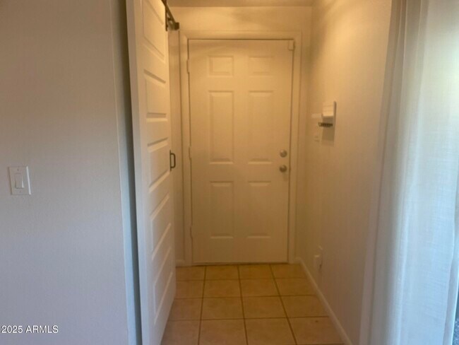 Photo - 826 S Casitas Dr